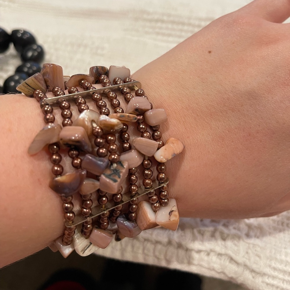 Shell/Bead/Hawaiian Sea Bean/Tagua Mixed Bracelets - Picture 4 of 9